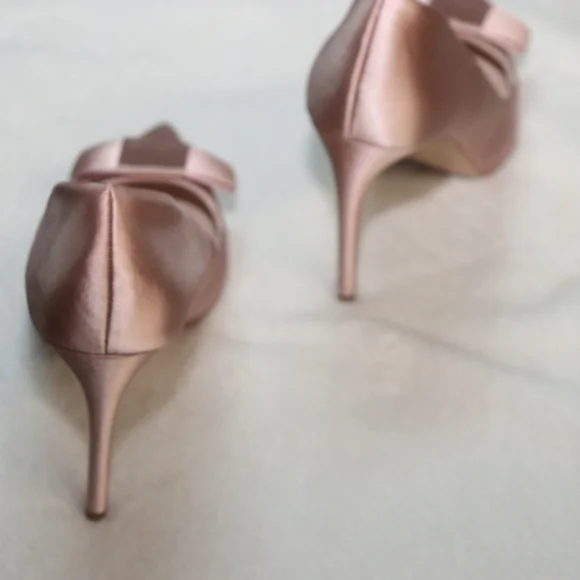 Zara Satin Pink Heels with Bow - Picture 4 of 6